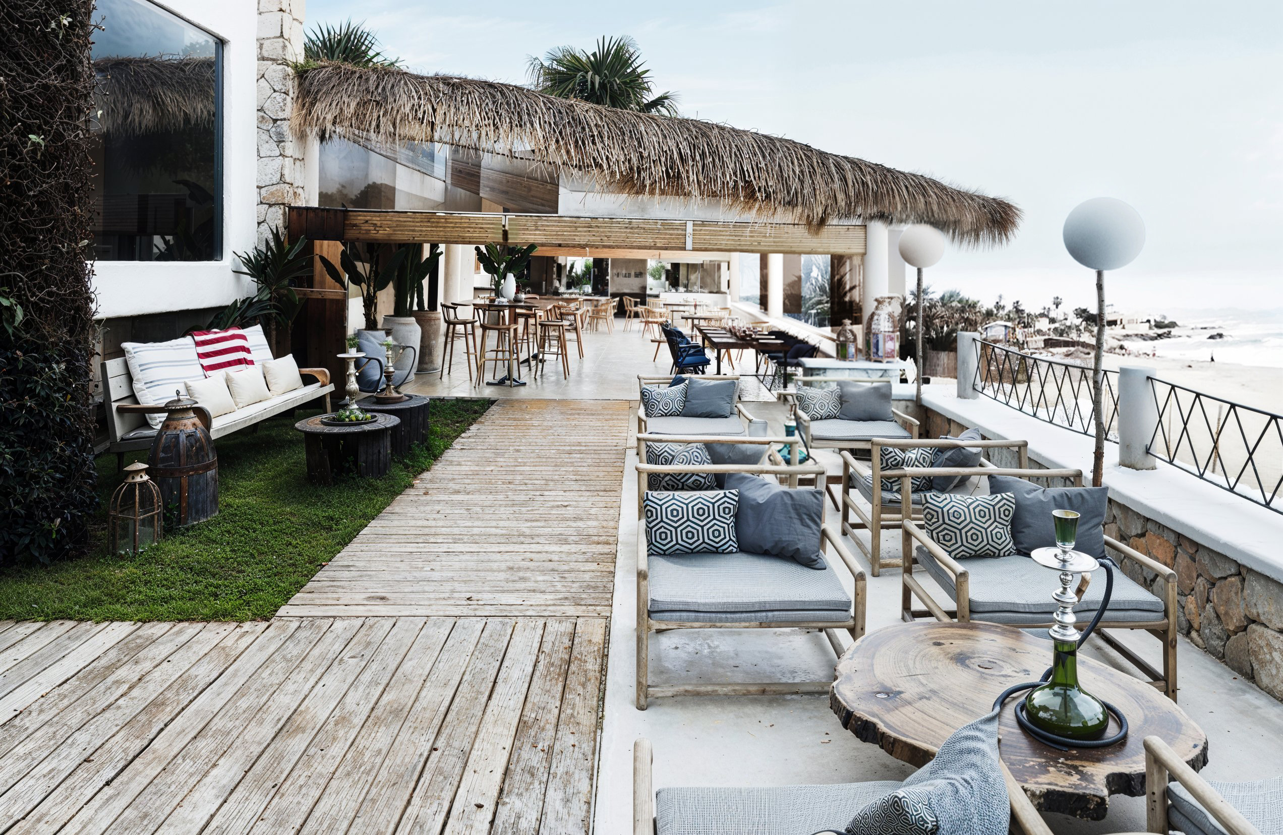 Almería Render 3D del exterior de un beach club y restaurante de playa